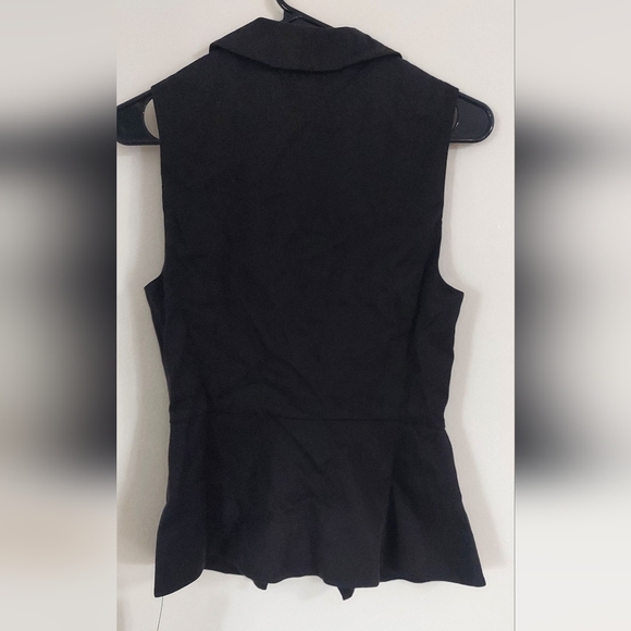 Reformation Oakley vest in various sizes - Picture 8 of 8